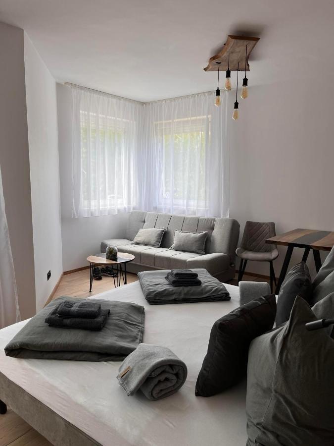 Aron Apartman-Zalakaros Exteriér fotografie